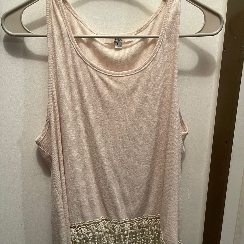 Tan Tank